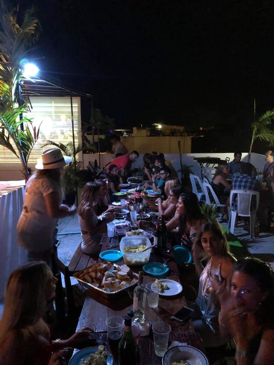 Izsla Hostel Playa Del Carmen 신데 델 카르멘 외부 사진
