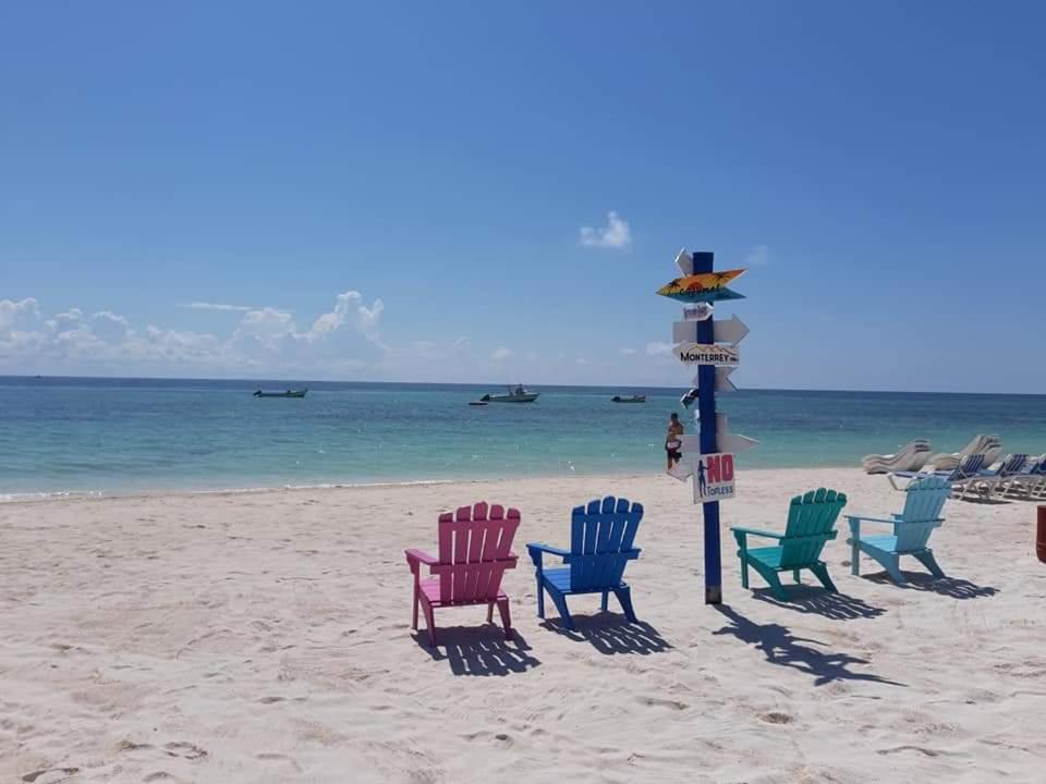 Izsla Hostel Playa Del Carmen 신데 델 카르멘 외부 사진